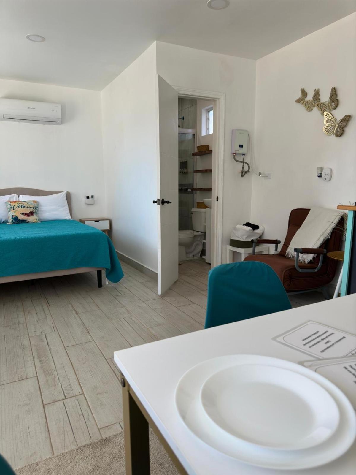 Las Mariposas Mini Suites Rosarito Δωμάτιο φωτογραφία